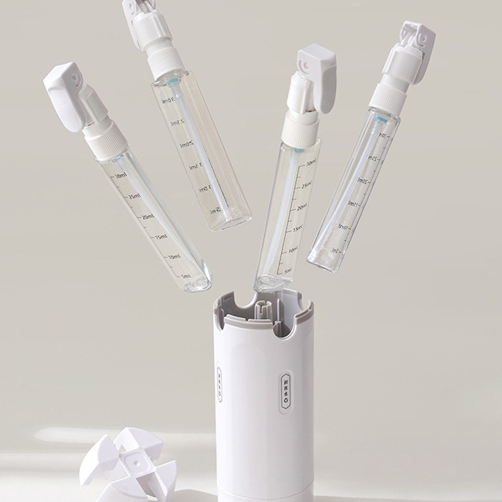 4-in-1 Travel Liquid Dispenser - Gel Refill Pack recension och pris